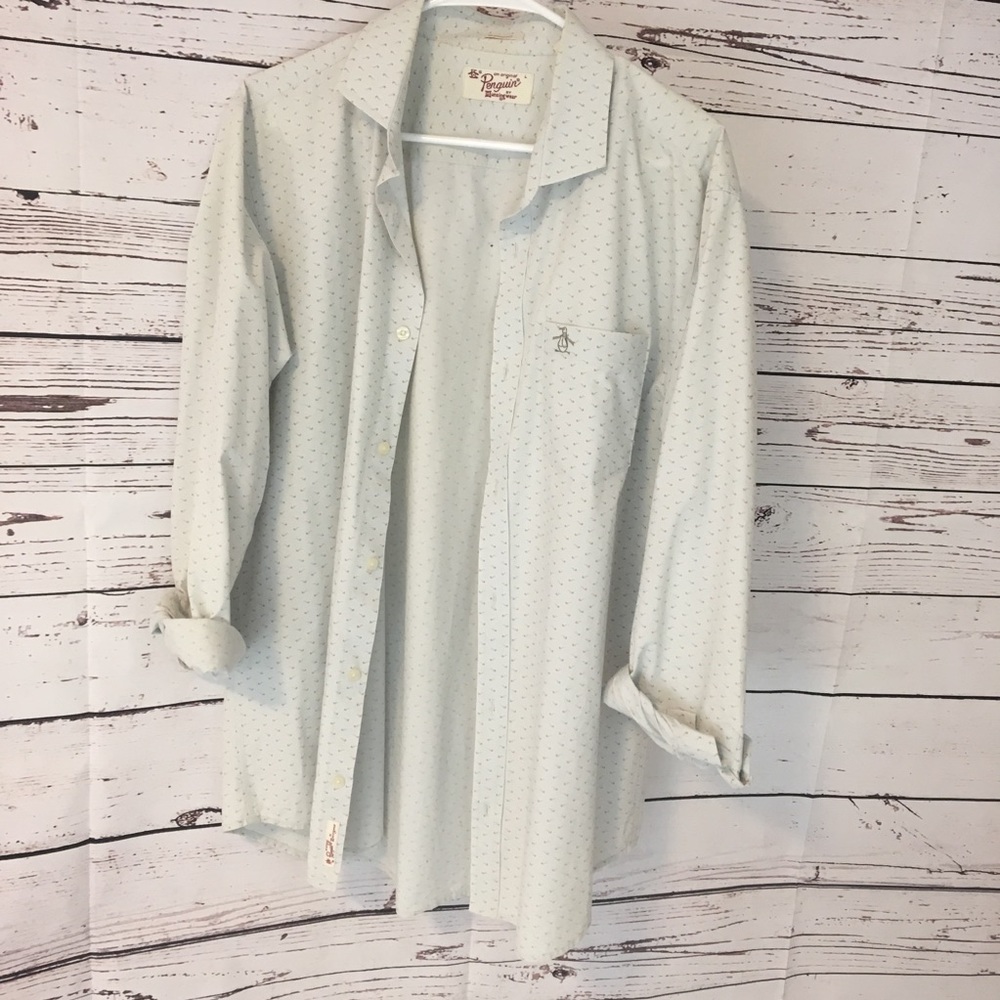 Men’s longsleeve penguin, button down.